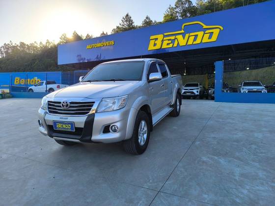TOYOTA HILUX 2.7 SRV 4X4 CD 16V FLEX 4P AUTOMÁTICO